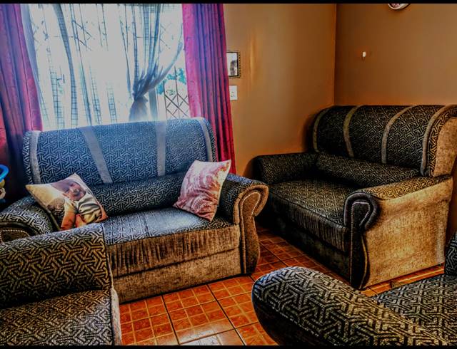 2 BEDROOM HOUSE FOR SALE IN RISECLIFF